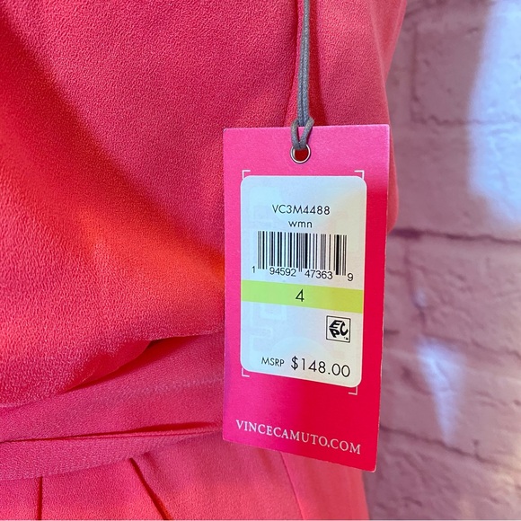 Vince Camuto Women’s Sleeveless High Neck Capri Jumpsuit SEE DESCRIPTION - Picture 13 of 15